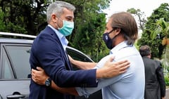 Abdo Benítez está “satisfecho” con reunión mantenida en Uruguay