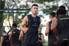 Guaraní recibe al Royal Pari en Villa Elisa