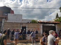 Escrachan a jueza que envió a prisión a manifestantes