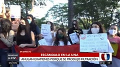 Postulantes se manifiestan en Economía tras filtración y anulación de pruebas
