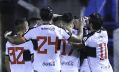 Olimpia liquida en un tiempo y está en la punta