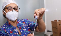 Vacunación: Así se realiza el registro para mayores de 60 años