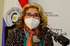 Salud pide acudir a vacunatorios solo con agendamiento