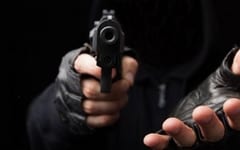 Necesidad obliga a personas “honestas” a caer en delincuencia, aseguran