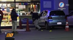 Delincuentes asaltan estación de servicios y balean a cliente