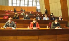 Contraloría informa al Congreso sobre deuda “ilegal” de Itaipu