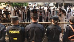 Médicos no llegan a acuerdo con autoridades y anuncian huelga general