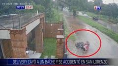 Bache “camuflado” provoca caída de trabajador de delivery