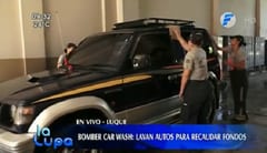 Bomberos de Luque lavan autos para recaudar fondos