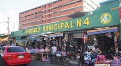 Aumenta recaudación en el Mercado 4, según director