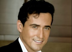 Cantante de Il Divo muere a los 53 años