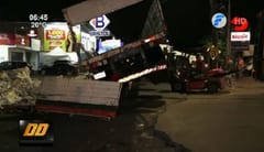 Camión pierde su acoplado en plena avenida de Villa Elisa