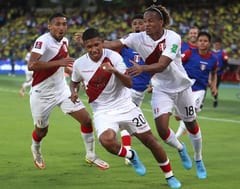 Perú vence a Colombia y está en zona de clasificación 