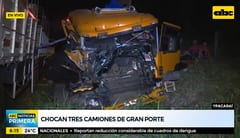 Reportan triple choque de camiones en Pedrozo