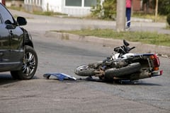 Fingen accidente para asaltar en el este