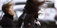 Pronostican lunes con lluvias, tormentas y vientos del sur