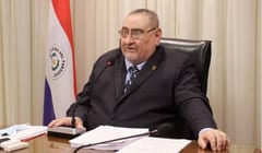 Antonio Fretes no renunciará, según Llanes