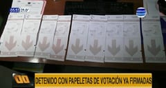 Detienen a un hombre con nueve papeletas de votación firmadas