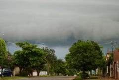 Pronostican sábado caluroso con tormentas