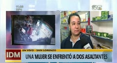 Mujer se enfrenta a sus dos asaltantes, pero no evita que le roben