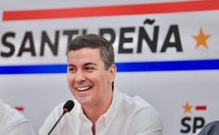 Peña asegura que conversó con embajador Ostfield tras conferencia de prensa