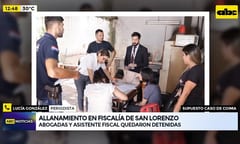 Detienen a asistente fiscal y dos abogadas por pedido de dinero