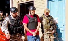 Imputan a coronel por intento de soborno a subalterno para entrega de celular a “Tío Rico”
