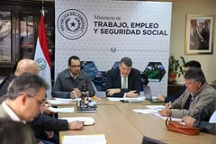 Tripartita fallida deja a choferes en el aire