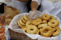 Chipa: El pan que mantiene viva la tradición paraguaya