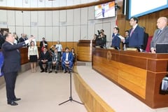 Senado: Enrique Riera pide permiso y Ramón Retamozo jura como suplente