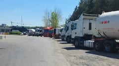Equipo Económico se reúne de urgencia para evaluar medidas ante trabas de Argentina