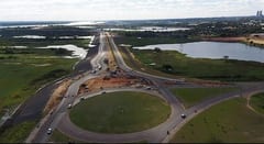 Concejal advierte peligro vial por monumento masónico en Costanera