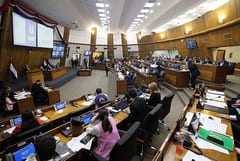 Diputados paraguayos indagan sobre políticas estatales y criptomonedas