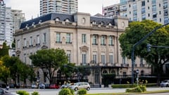Amenaza de bomba provoca desalojo de embajadas de EE.UU. e Israel en Argentina