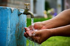 El dilema del agua en Paraguay: Abundancia, desperdicio y desigualdad