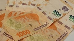 Vaticinan que el guaraní superará al peso argentino en el 2024