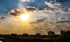 Pronóstico del tiempo: Lunes caluroso con tormentas