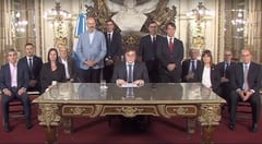 El ‘decretazo’ de Milei: Reformas laborales y desregulación sacuden Argentina