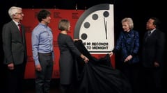 Reloj del Apocalipsis sigue a 90 segundos del ‘fin del mundo’, su peor registro
