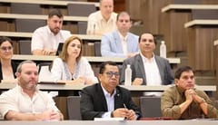 Peña exige a gabinete mayor velocidad en planes de Gobierno