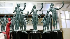 “Oppenheimer” y “The Bear” brillan en los SAG Awards 2024