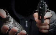 Asalto en el parque Carlos Antonio López: mujer recibe un disparo