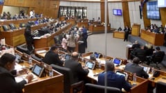 Mayoría oficialista respalda veto que limita control de Contraloría