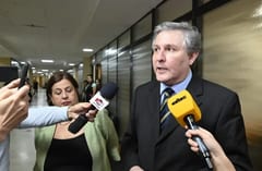 Filizzola cuestiona cambio de reglamento para elección anticipada de mesa directiva en el Senado