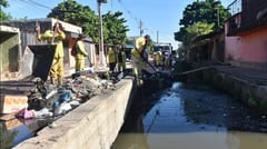 Arroyos de Asunción en riesgo de secarse por intensa colmatación de desechos