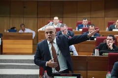 “Hambre Cero”: Bachi Núñez niega posibilidades de derogación y minimiza protestas
