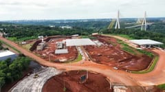 MOPC adjudicó millonarias consultorías para fiscalizar obras del Puente de la Integración