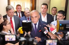 Basilio “Bachi” Núñez renuncia al liderazgo de Honor Colorado para asumir la presidencia del Senado