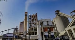 INC evalúa posible aumento en el precio del cemento por bajante del río