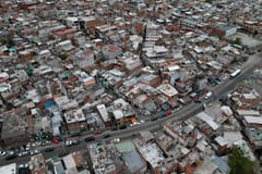 Aumenta la pobreza e indigencia en Argentina bajo el gobierno de Milei